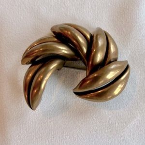 Baer SF Bronze Crescent Swirl Brooch